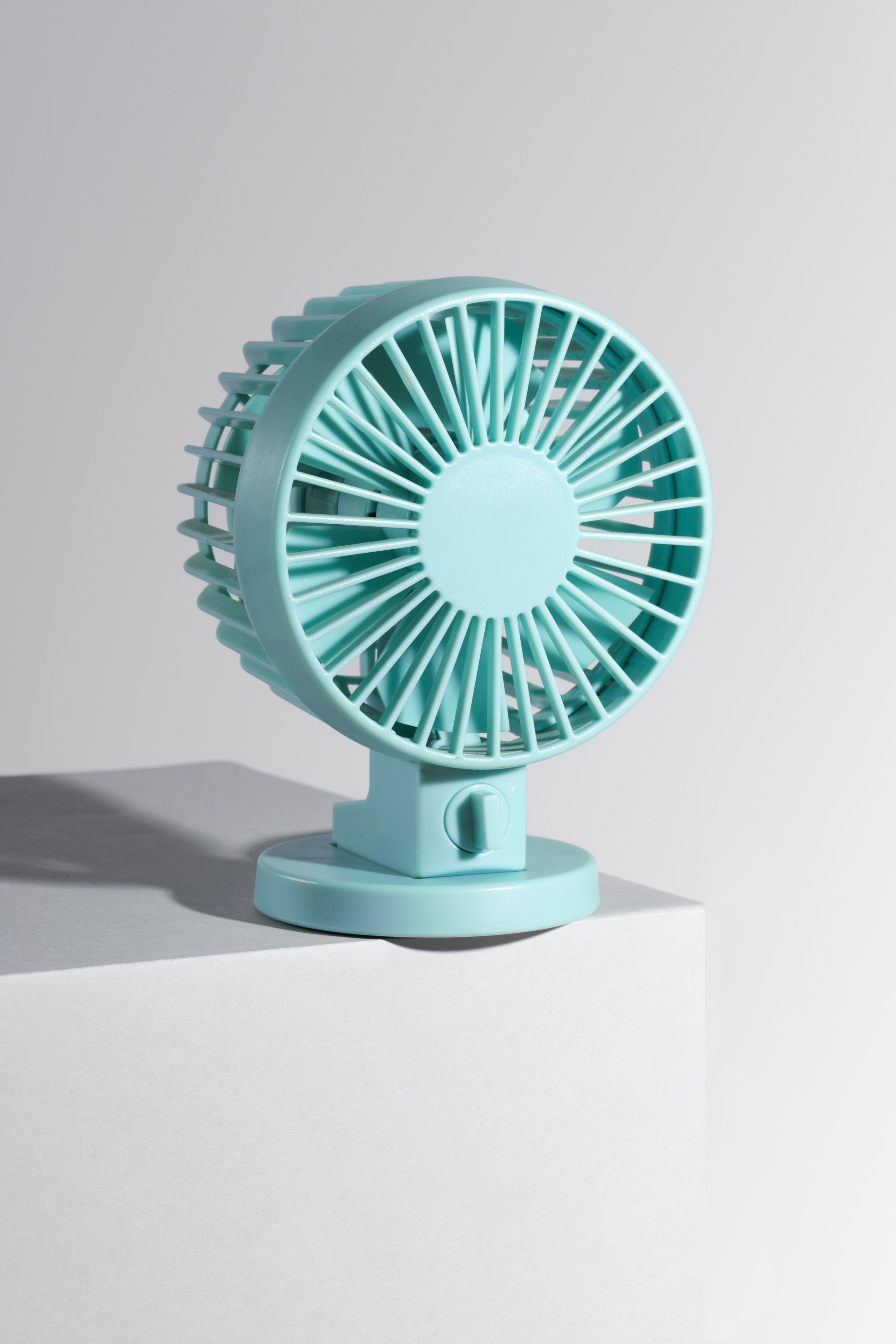 Rechargeable Desk Fan